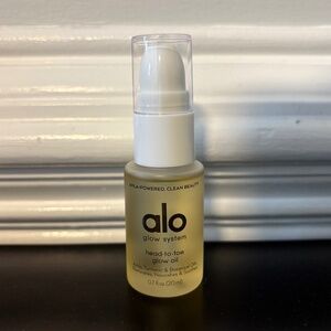 Alo Yoga Head to Toe glow oil